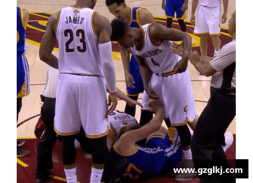 NBA总决赛裁判G4：裁判争议引发球迷热议